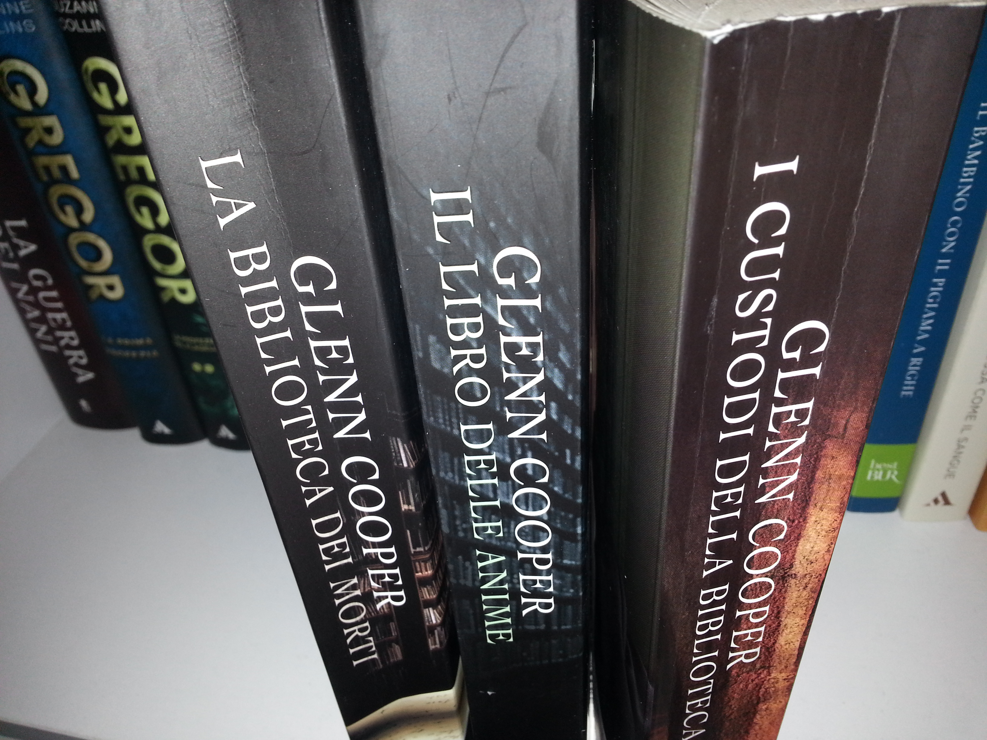 La Biblioteca dei morti, Il Libro delle anime, I custodi della biblioteca –  Glenn Cooper